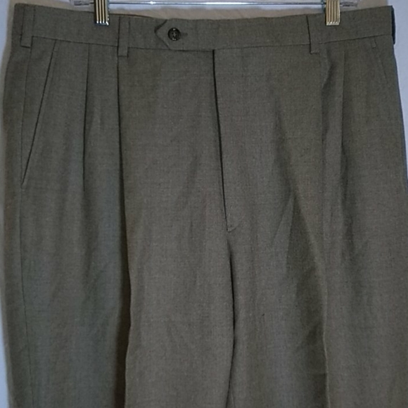 Brooks Brothers Tan Wool Pleated Dress Trousers - Picture 3 of 6